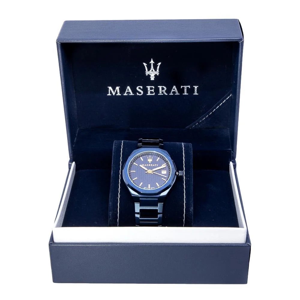 Maserati R8853141001 in official presentation box – Blue Edition men's quartz watch with blue dial and bracelet – luxury packaging by HEY WATCH.