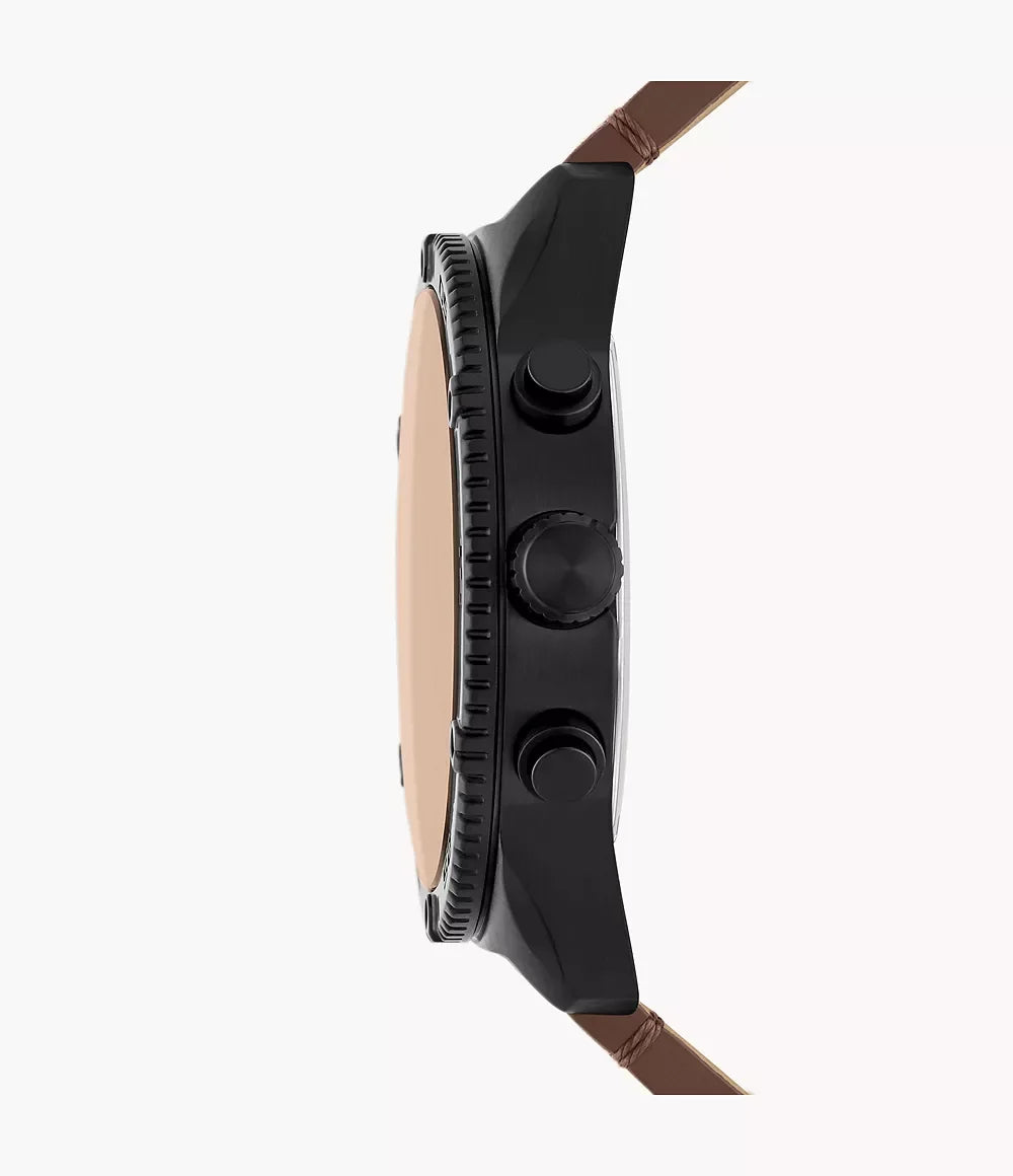 Fossil BQ2802 side profile – sleek black stainless steel case with textured crown and 12mm thickness – refined men’s timepiece available at HEY WATCH.