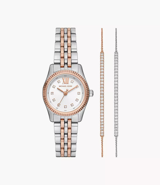 Michael Kors MK4817SET front view – women’s two-tone Lexington watch with white crystal dial and matching pavé slider bracelets – elegant gift set by HEY WATCH.